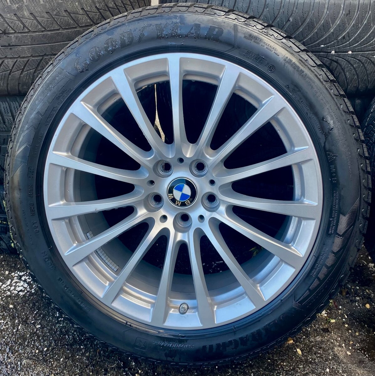 5x112 R18 8J ET30 BMW + 245/45 R18 GoodYear zimné - 3