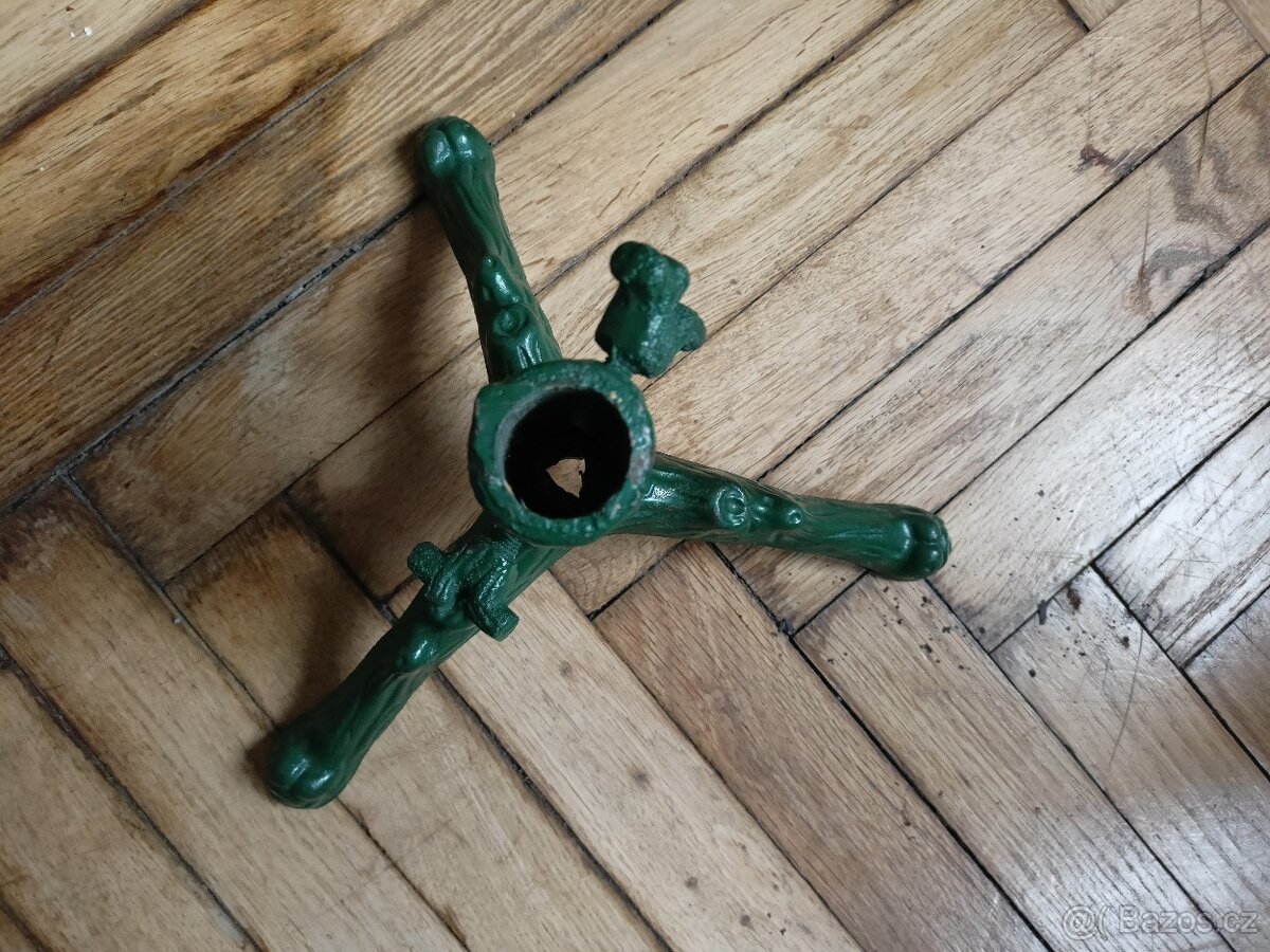 Stojánek na vánoční stromek - 3