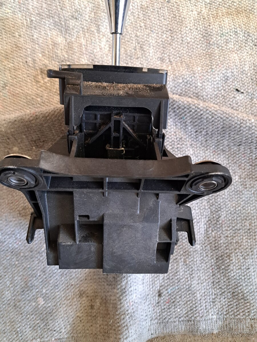 Kulisa řazení Toyota Corolla Verso - 3