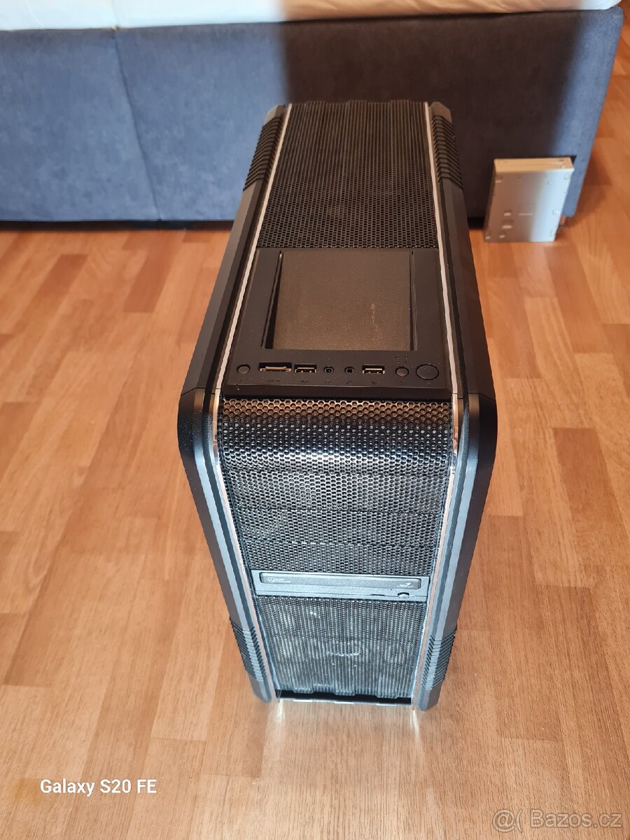 AMD FX 8350 deska 990 Gaming FX - 3