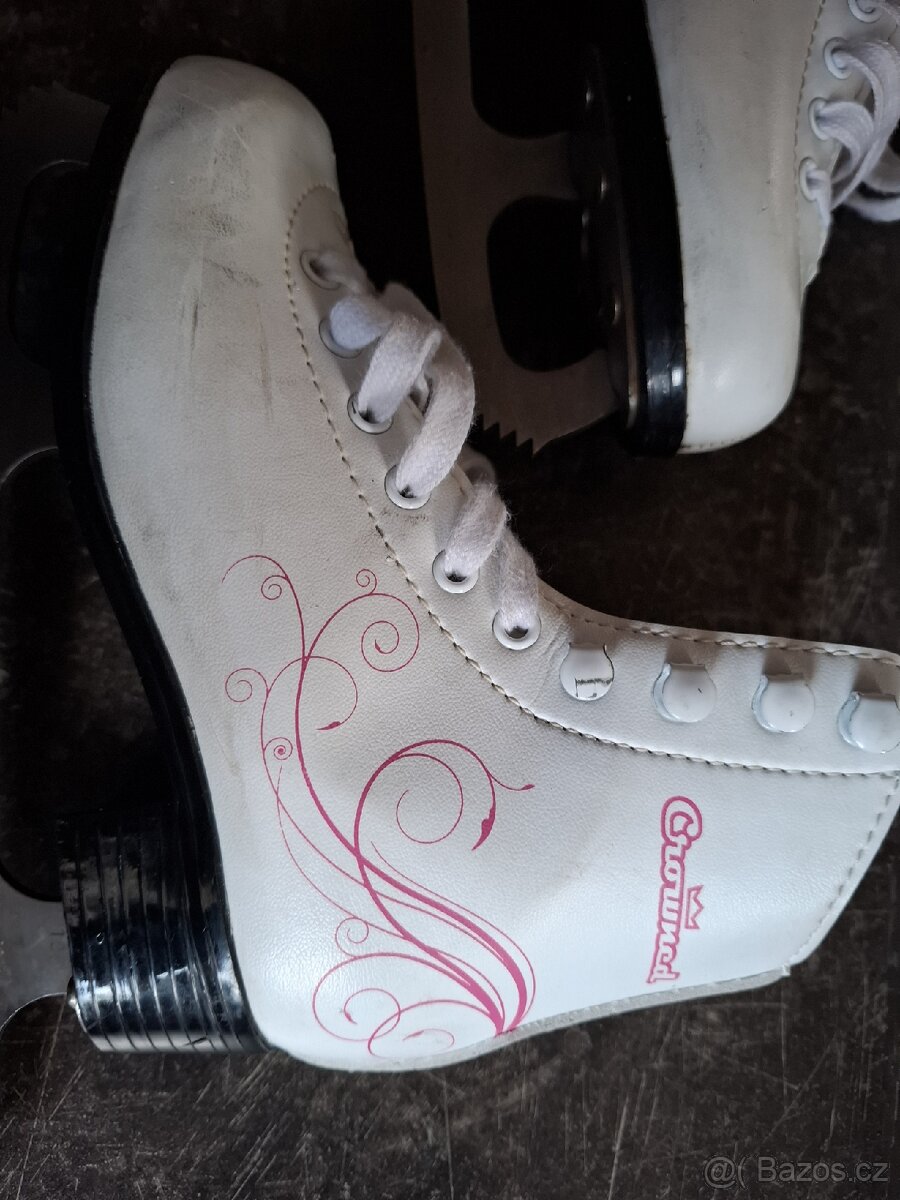 Brusle dívčí-Crowned, vel. EU 31 - 3