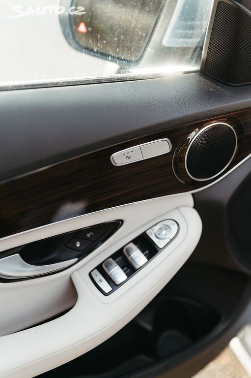C 220D 4x4, airmatic, panorama, odpočet DPH - 3