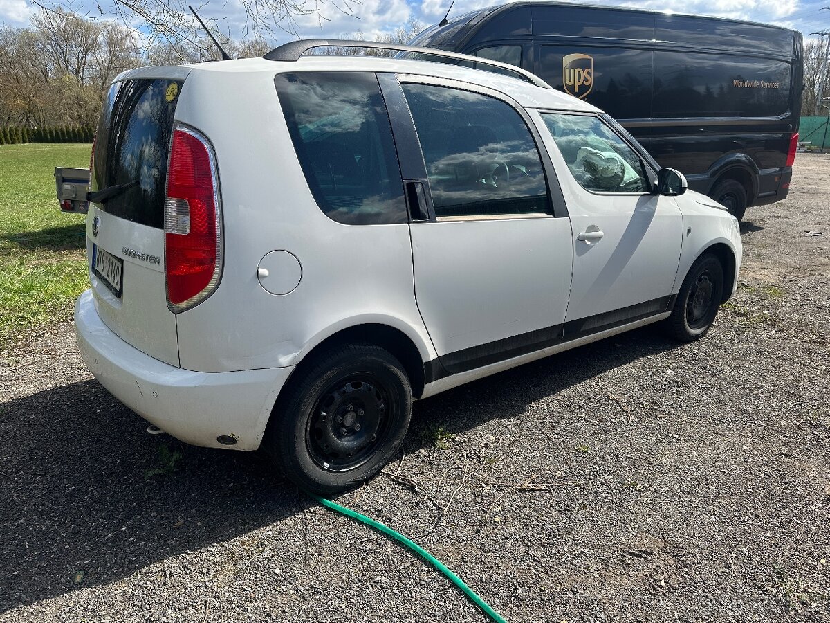 Škoda Roomster - 3