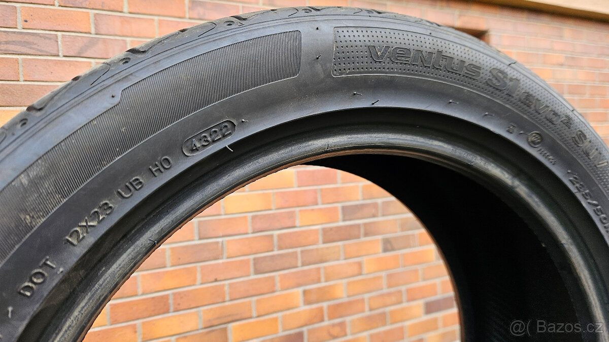 HANKOOK Ventus - 235/50 r19 letní - 3