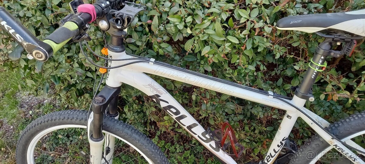 Horská kola Kellys - 3