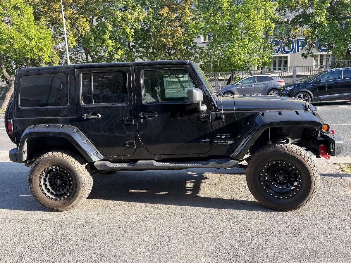Jeep Wrangler Sahara - 3
