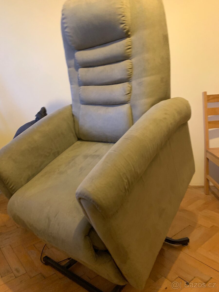 Polohovací křeslo - 3