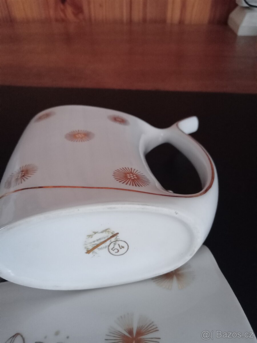 Lázeňské poháry. - 3