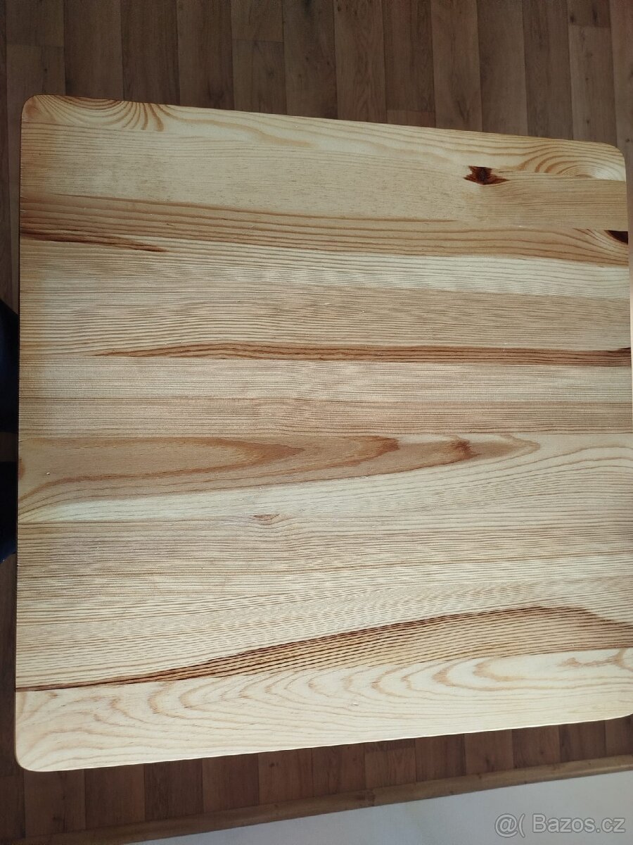 Masivní stůl z borovice - 3