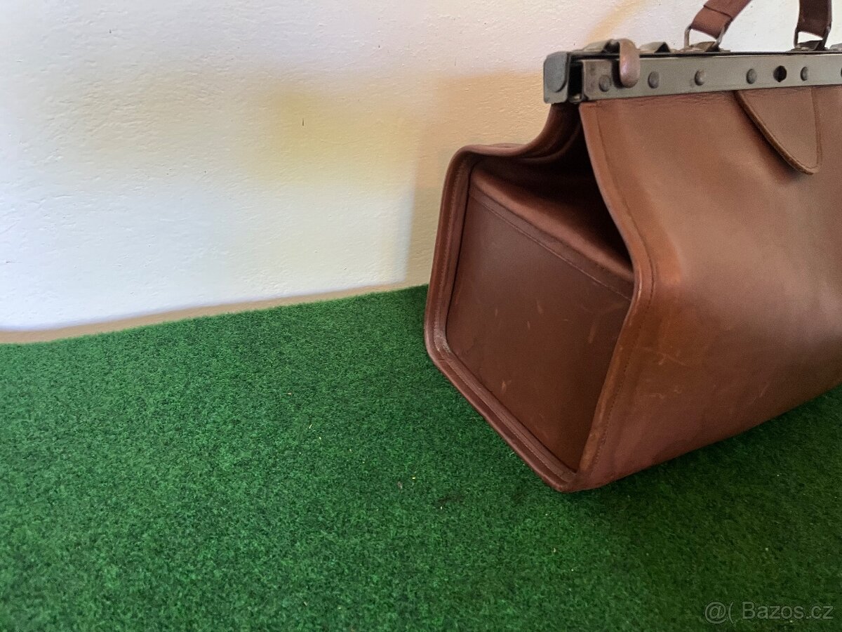 Starožitná lekárska taška - 3