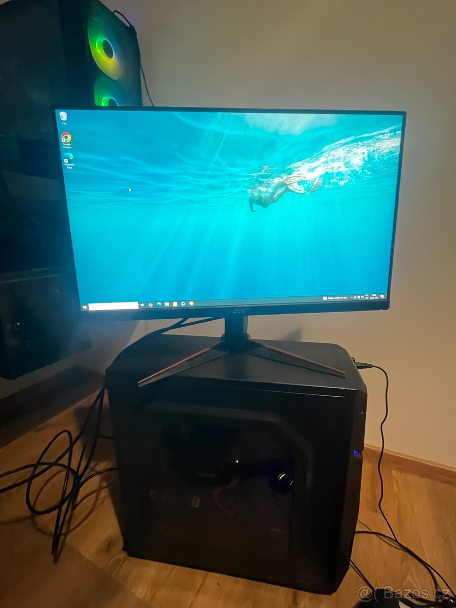 Počítač + monitor - 3