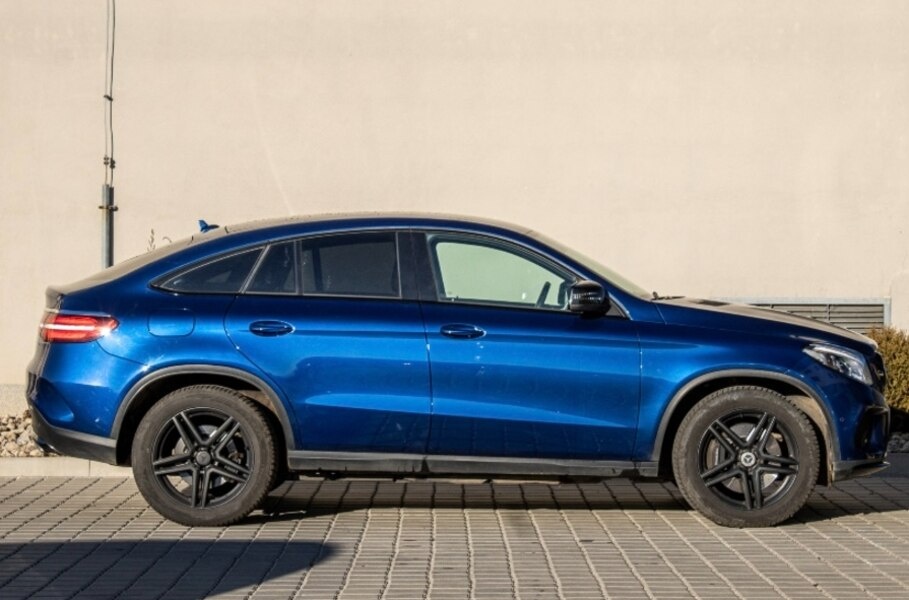 Mercedes-Benz GLE 400 4MATIC AMG - 3