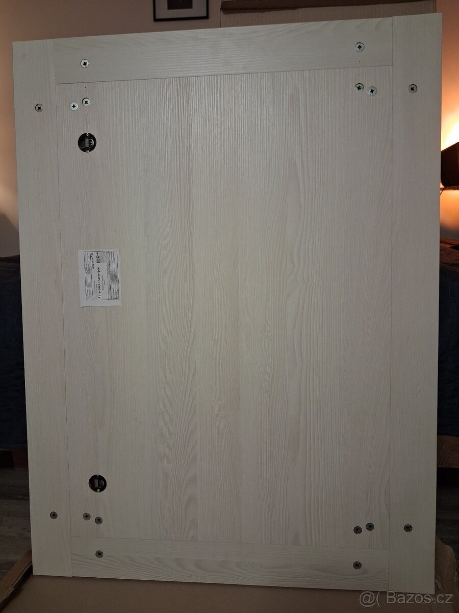 Zrcadlo - bíle dřevo - 3