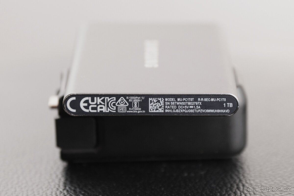 1TB Samsung T7 SSD - 3