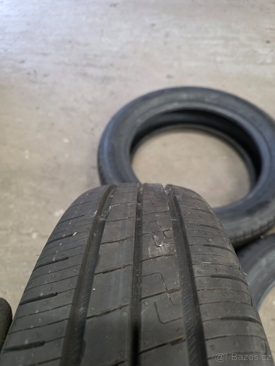 Prodám letní pneu Goodyear 175/65/17 - 3