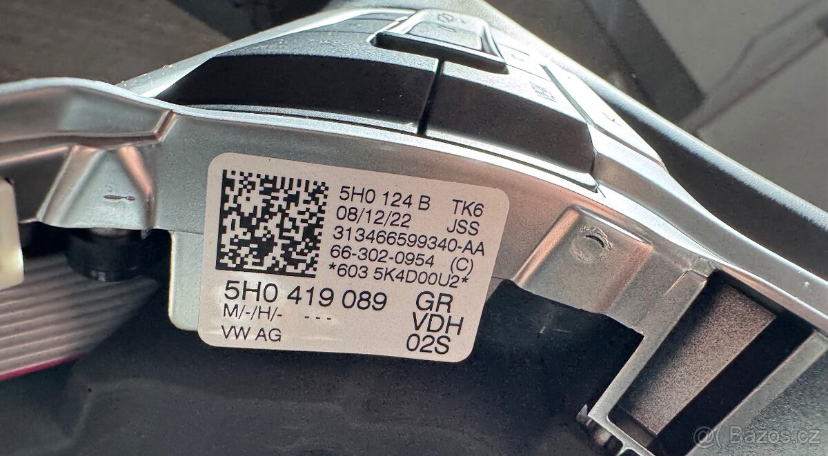 Volant nový VW 5H0419089GR - 3