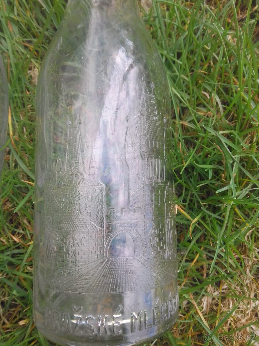 Láhve od Mléka Staré - 3