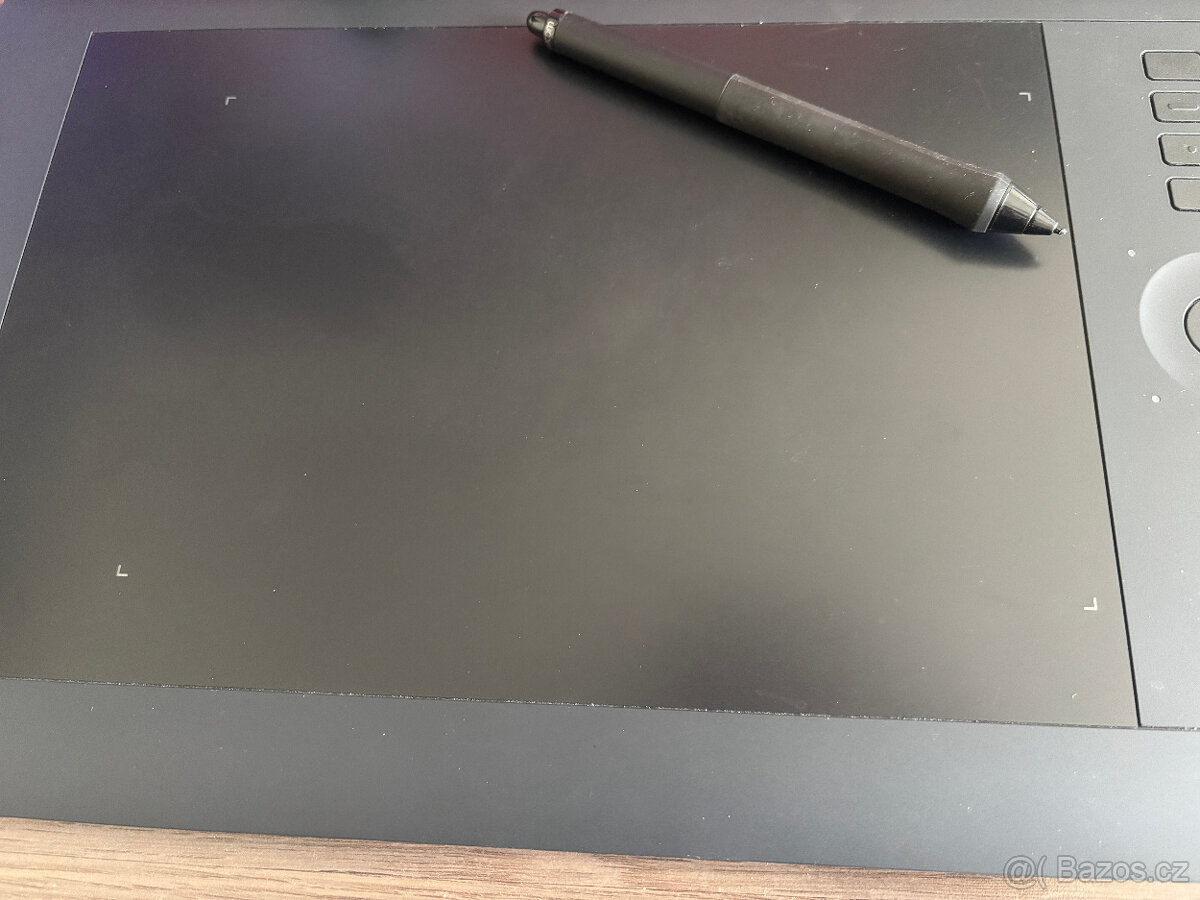 Wacom Intuos5 Touch Medium PTH-651 - 3