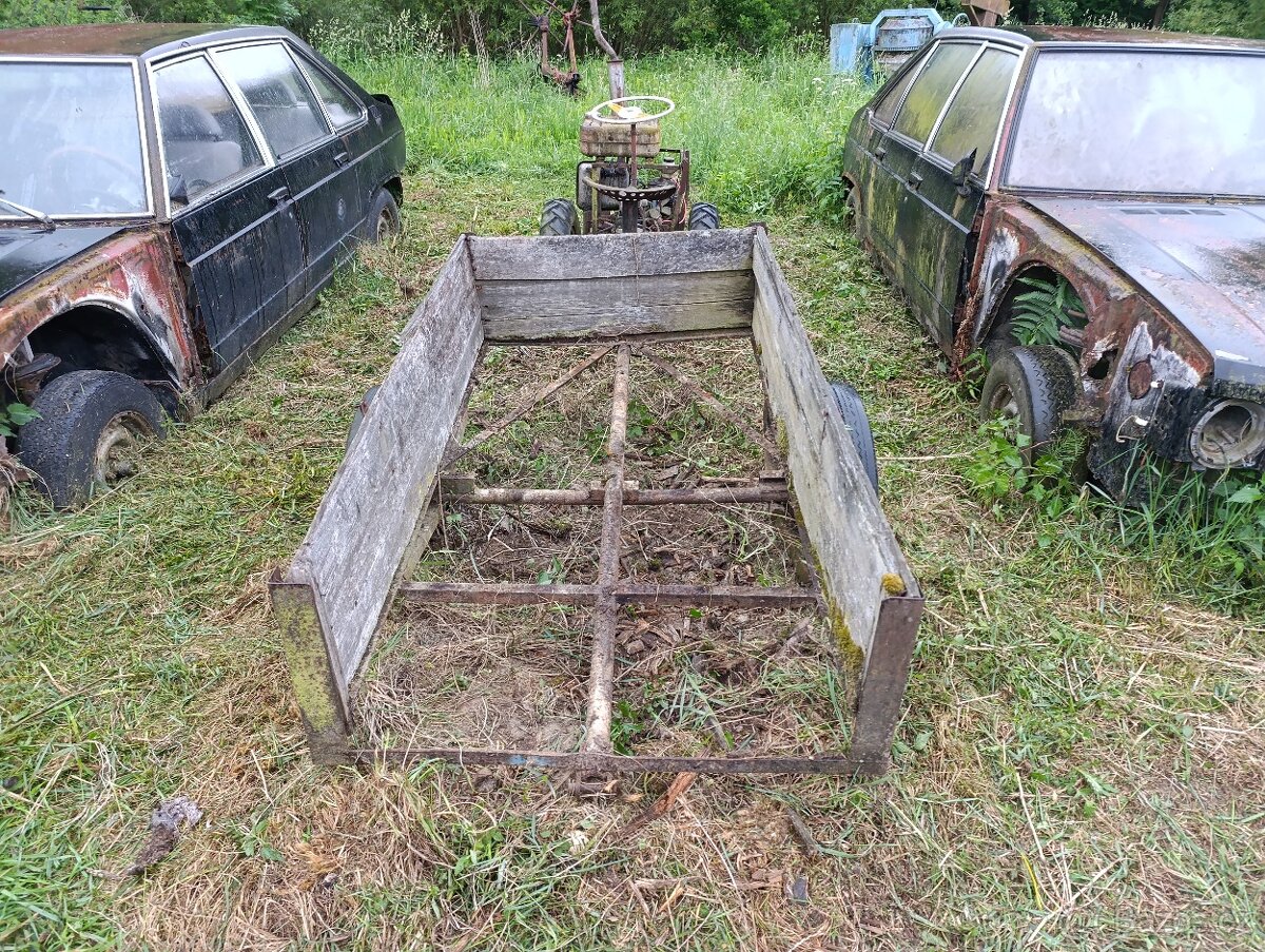 Domácí traktůrek s motorem Jawa + vlek - 3