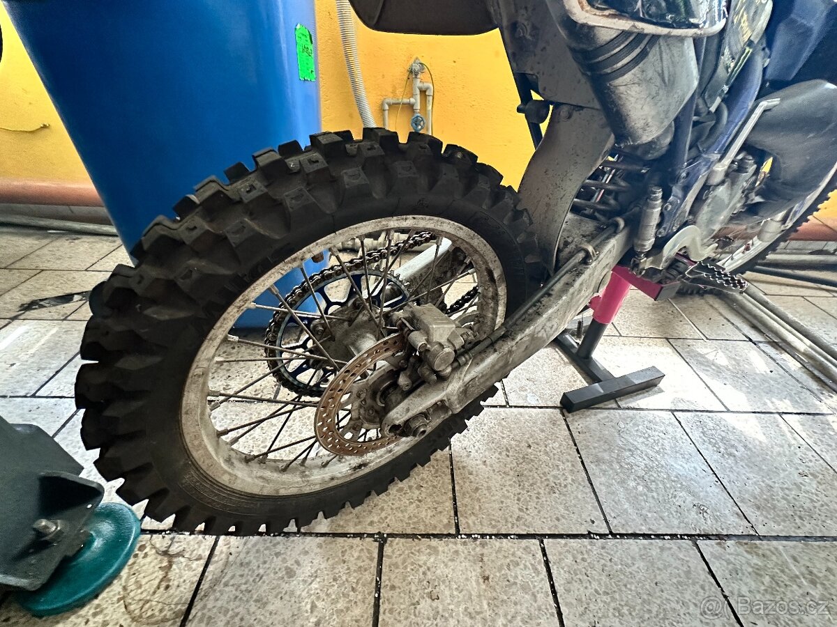 Yamaha YZ 125