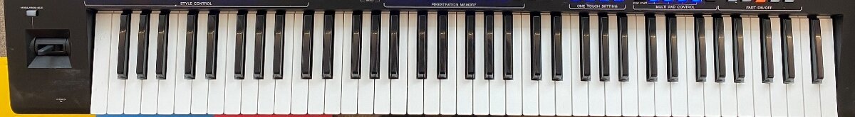 Yamaha Genos - bezvadný stav, základní set, volitelně stojan - 3