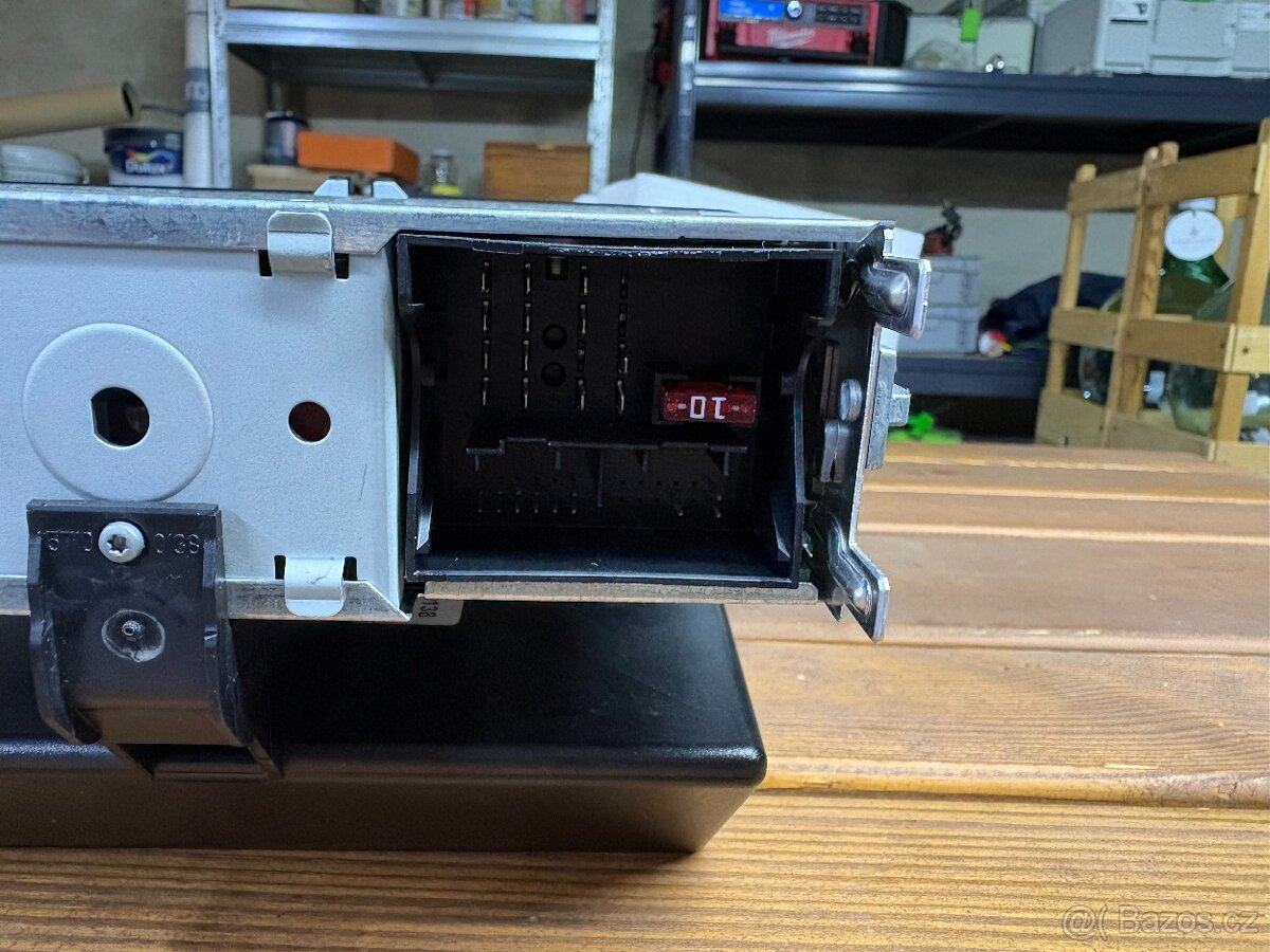 Autorádio ŠKODA Blues MP3 - 3