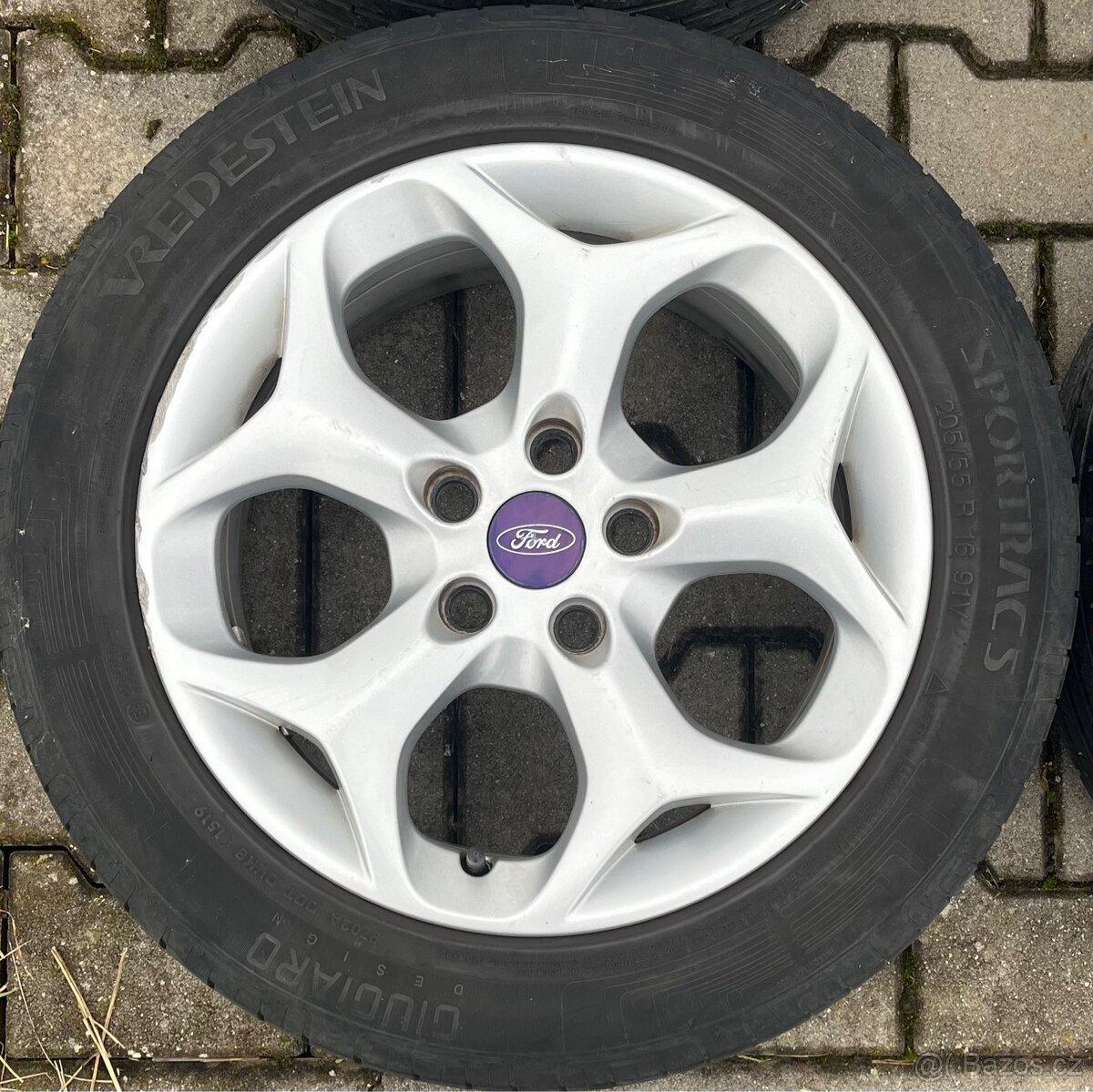Alu kola Ford, 5x108, R16, ET50, letní pneu - 3
