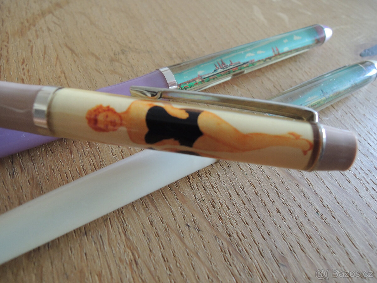 Retro propisky Spartakiáda svlékaci 3ks retro pero - 3