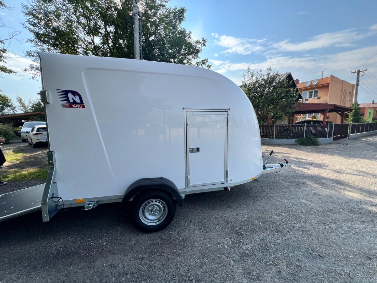 Kapotovaný přívěs BLYSS - 3