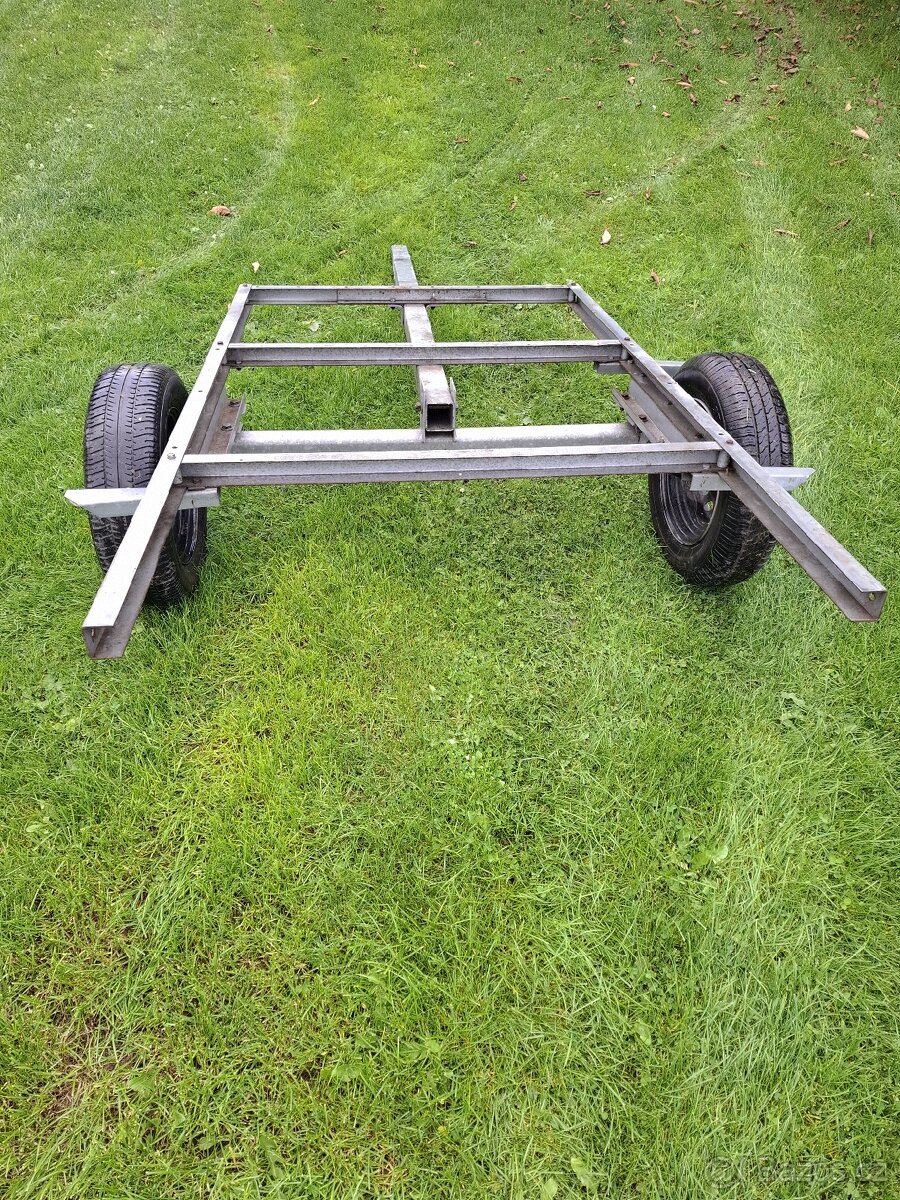 Přívěsný vozík - 3