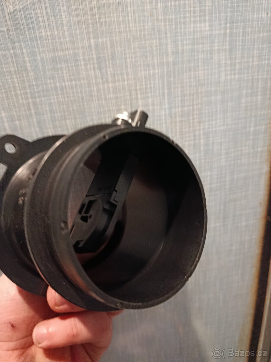 Váha vzduchu 059 906 461N - 3