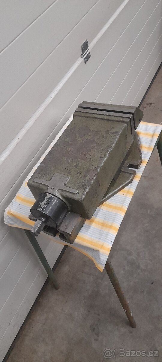 Velký strojní svěrák - 3