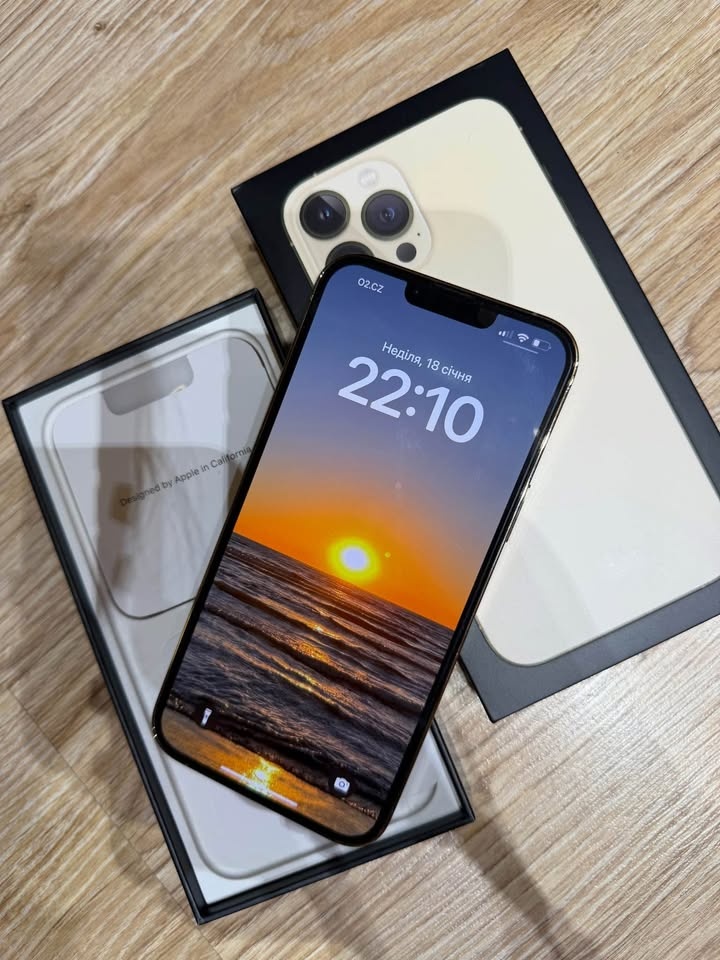 iPhone 13 Pro Max – zlatá barva, 128 GB - 3
