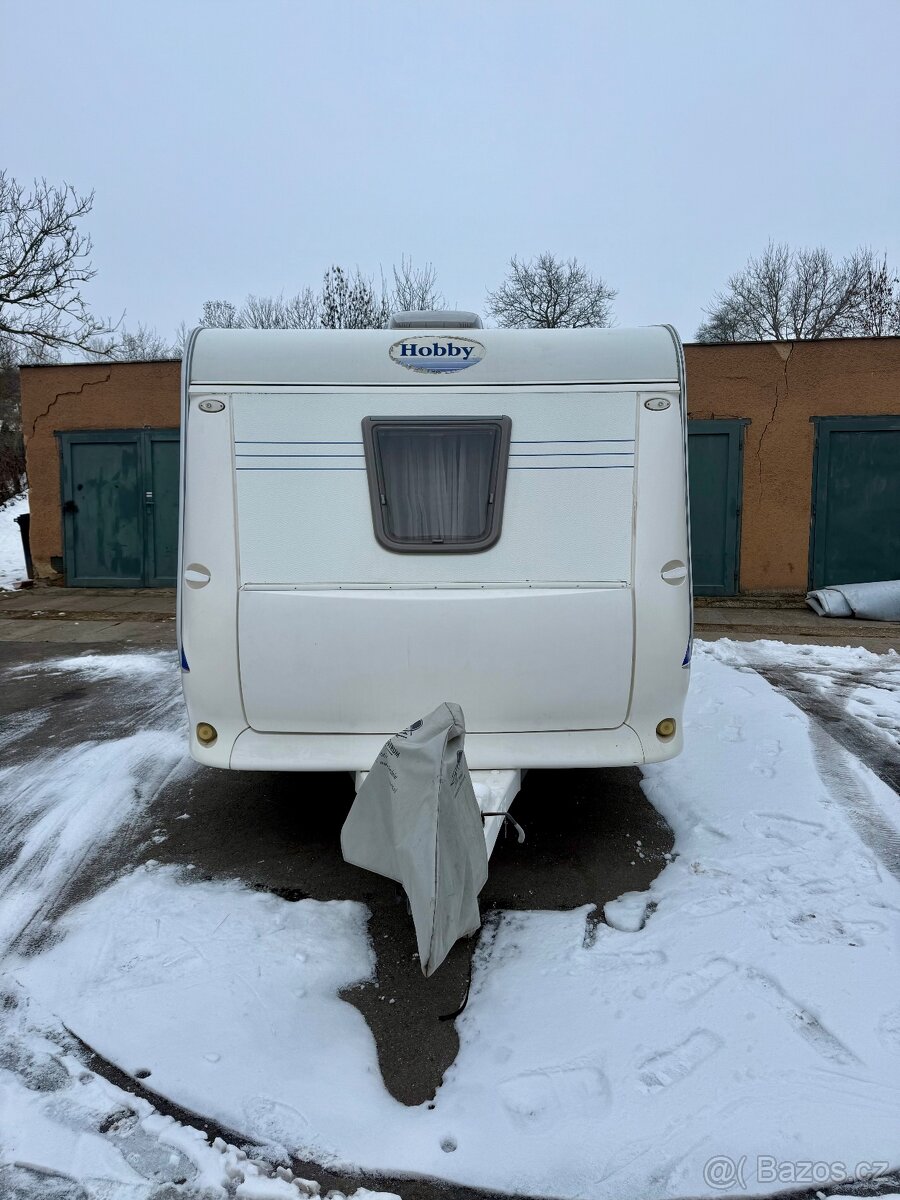 Karavan Hobby Excellent 540 UFE - mover, předstan - 3