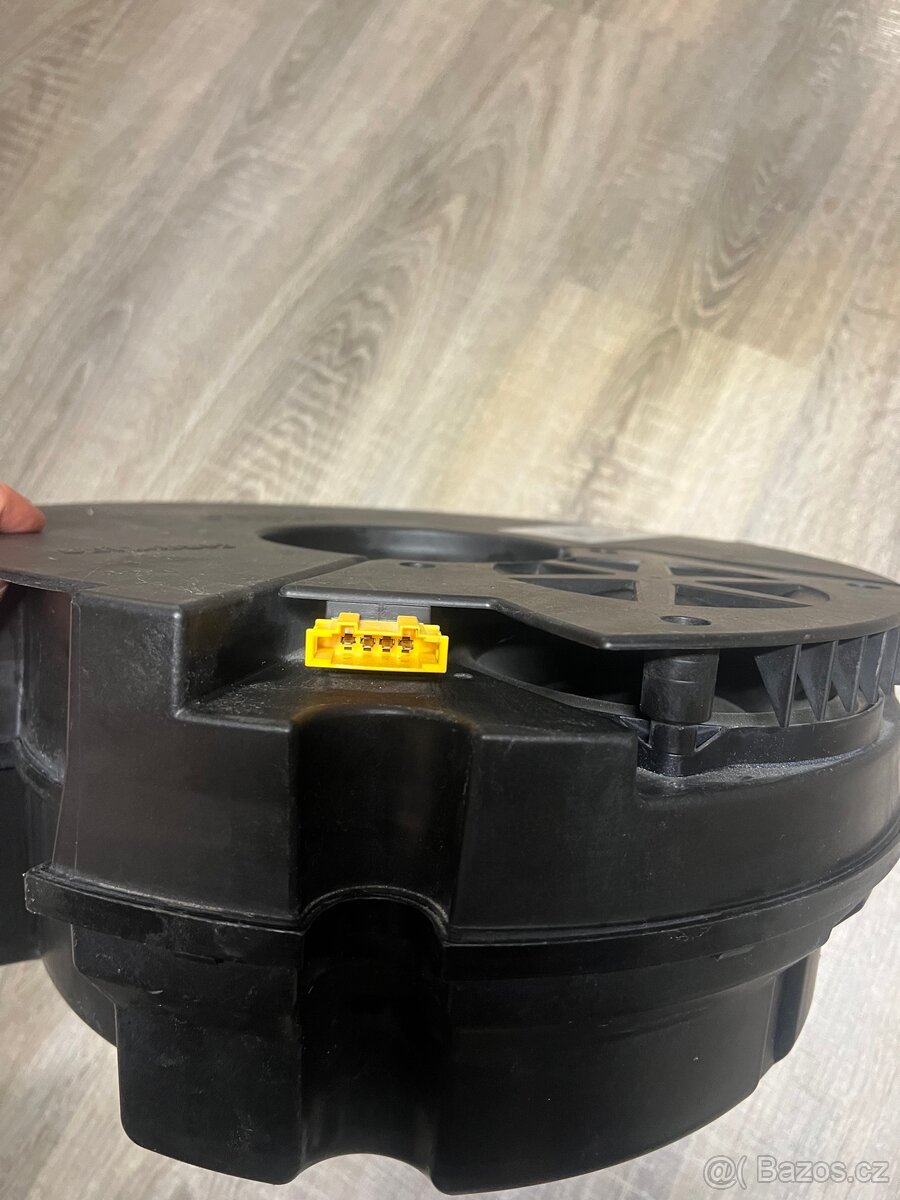 VW Passat B8 Dynaudio Subwoofer 3G0035621C - 3