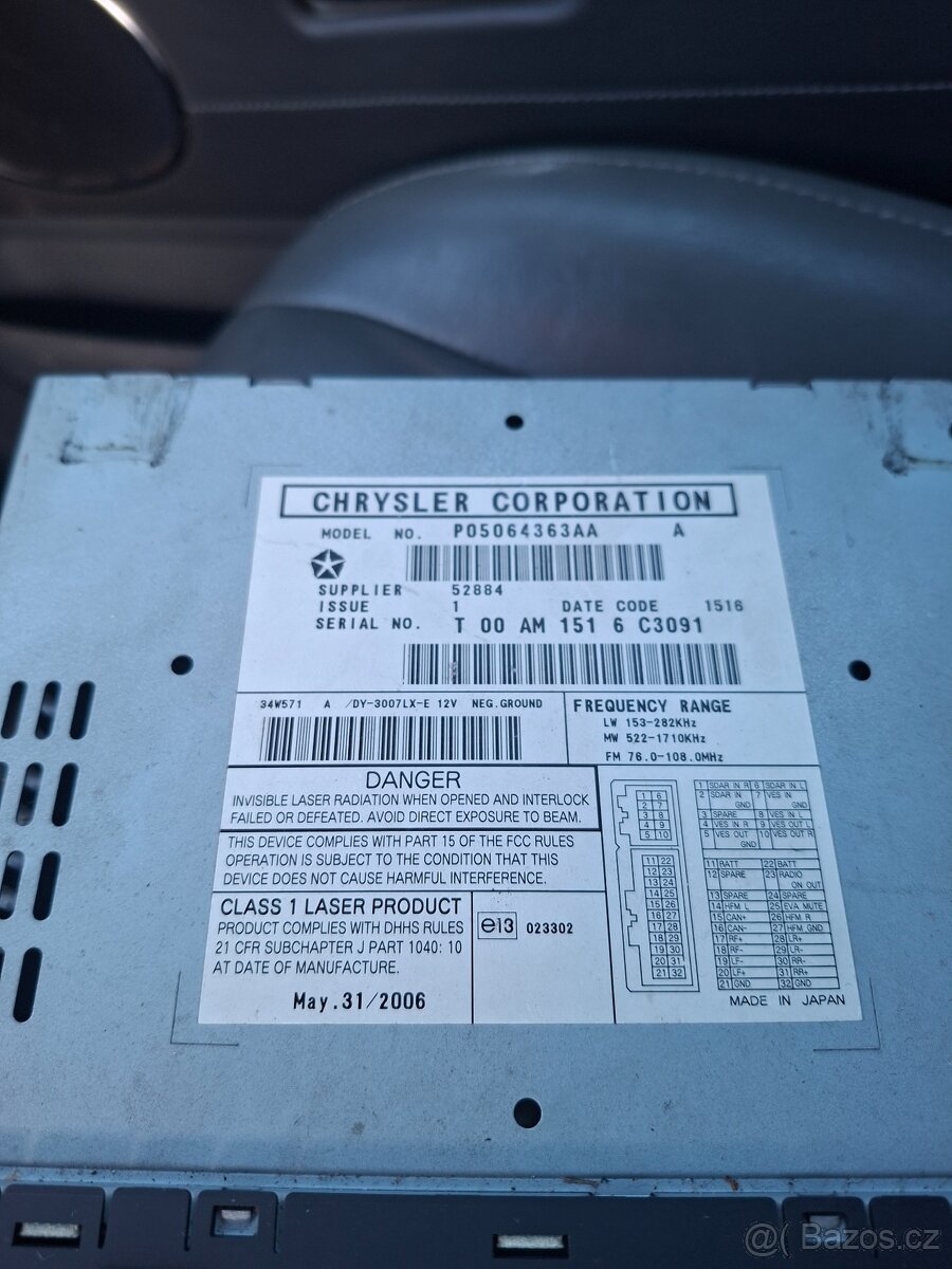 Autoradio do vozů Jeep / Chrysler. - 3