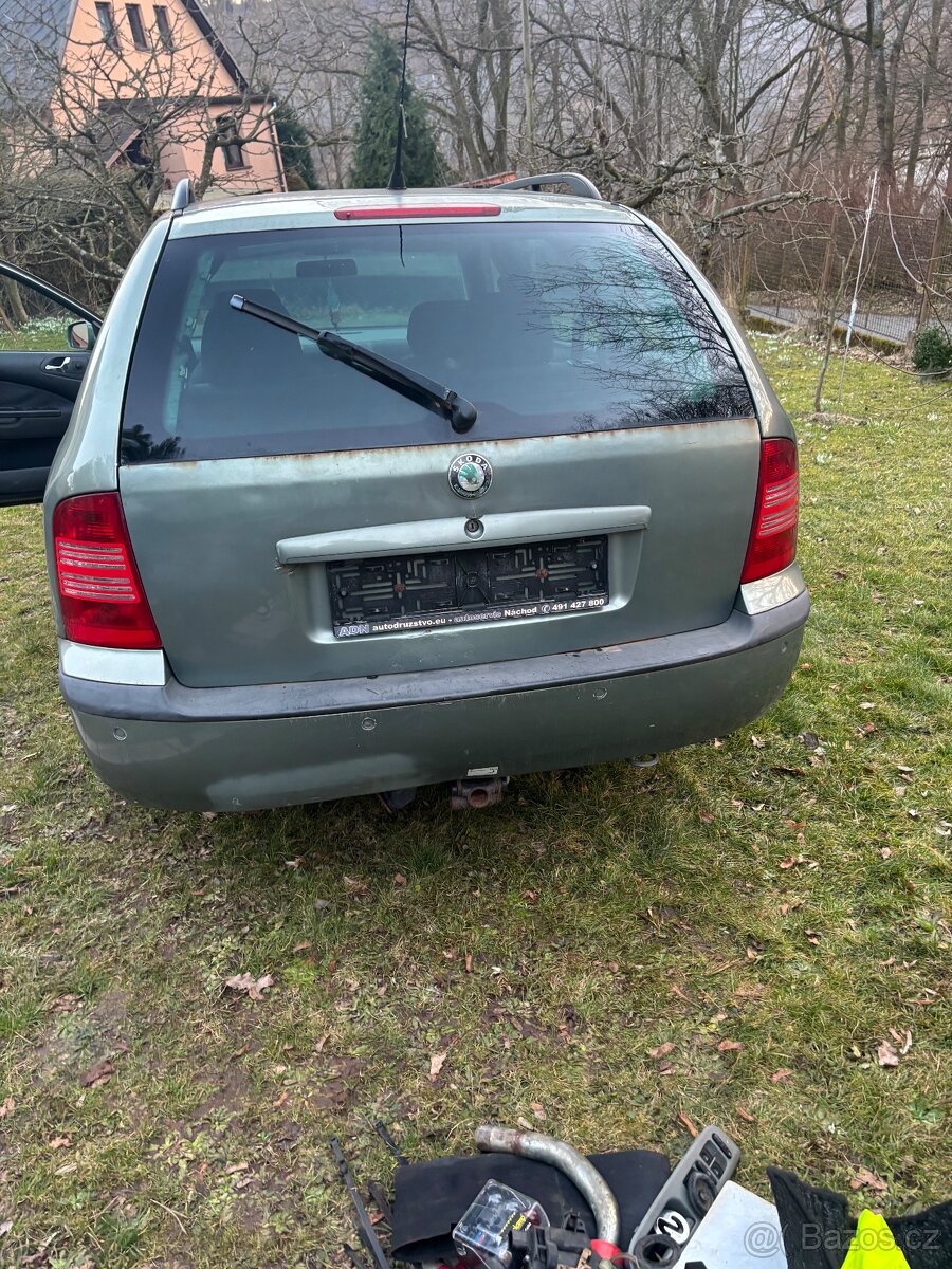 Škoda Octavia M1 r.2001 2.0 85Kw - 3