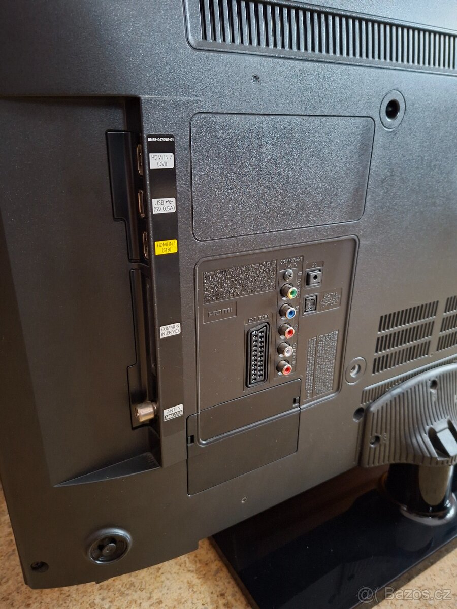 LED Televize Samsung UE32F5000AW na náhardní díly - 3