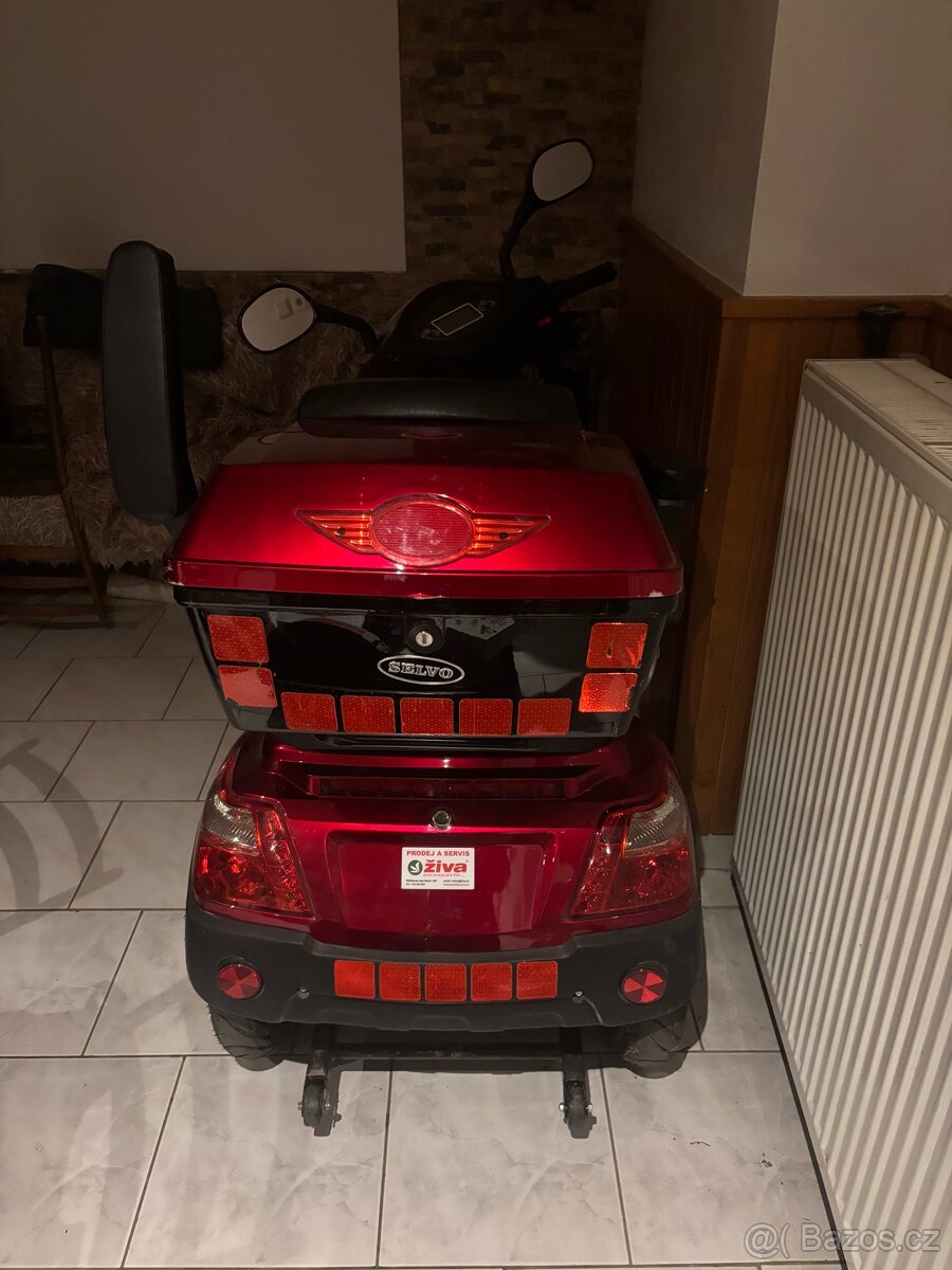 Elektrický tříkolový vozík SELVO - 3