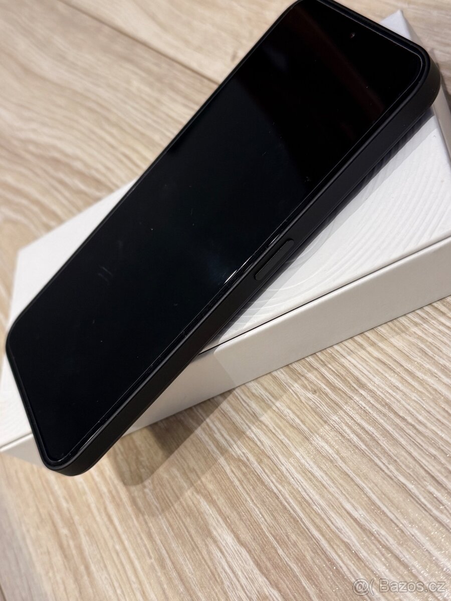 Nothing Phone 2a Black 8/128 Záruka CZ distribuce - 3