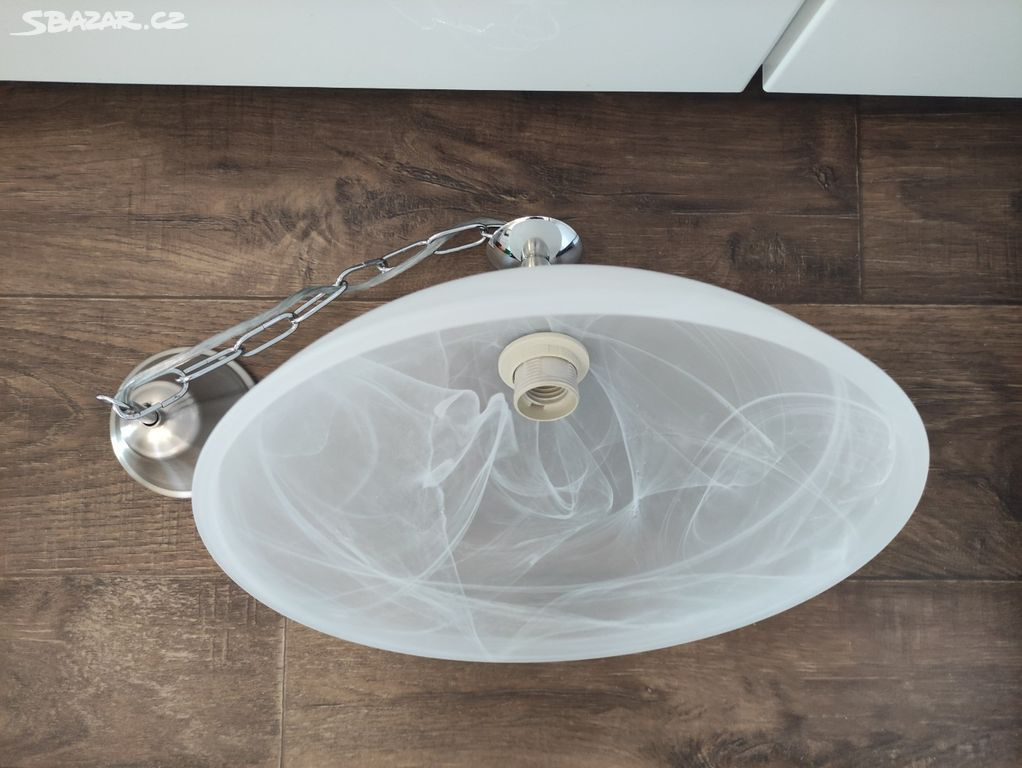 SUPER CENA LUSTR NA ŘETĚZU EGLO 1x E 27- P.C. 1590Kč - 3