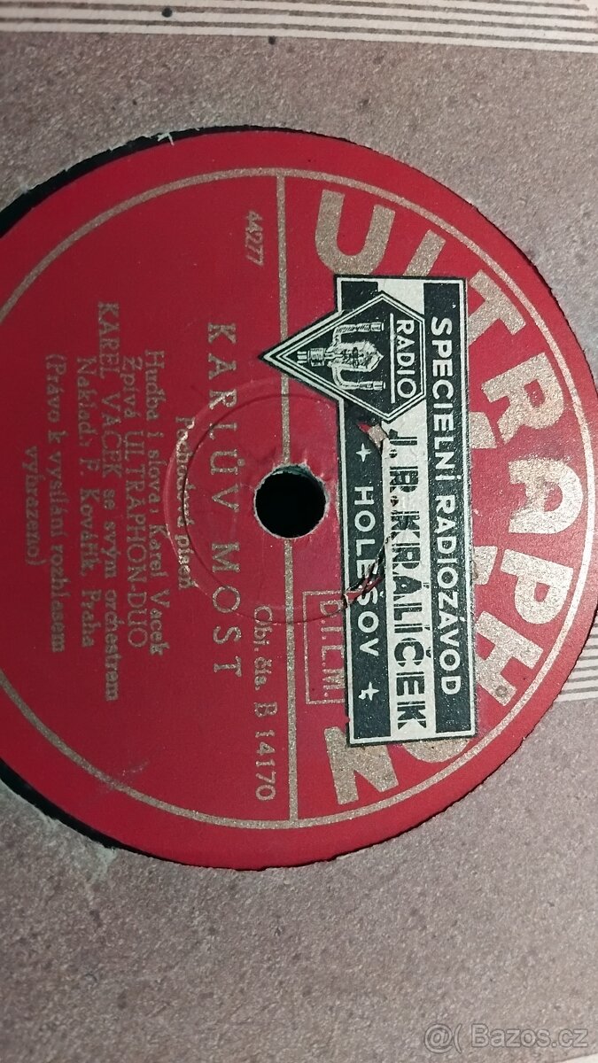 GRAMOFONOVE DESKY. - 3