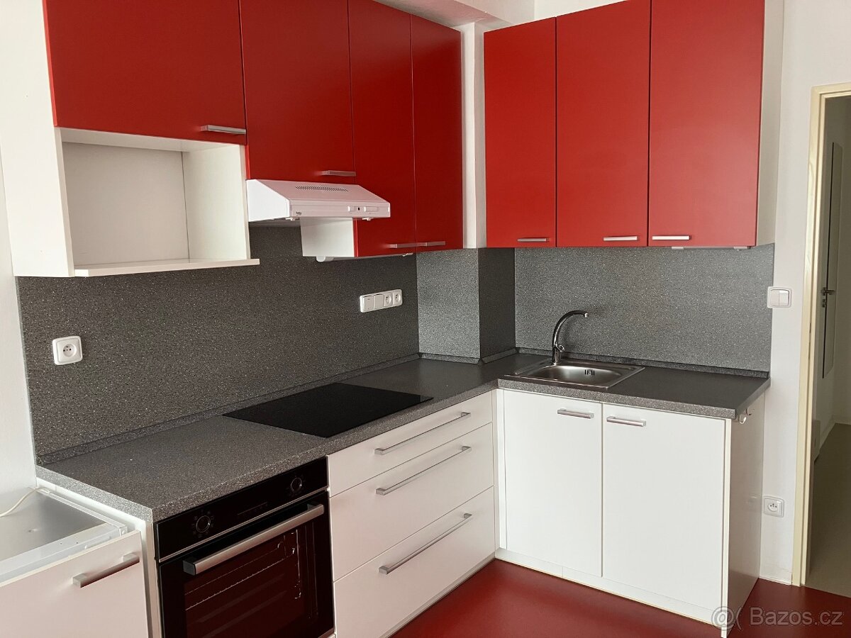 Byt 2+kk, Hronov, 48 m2 - 3