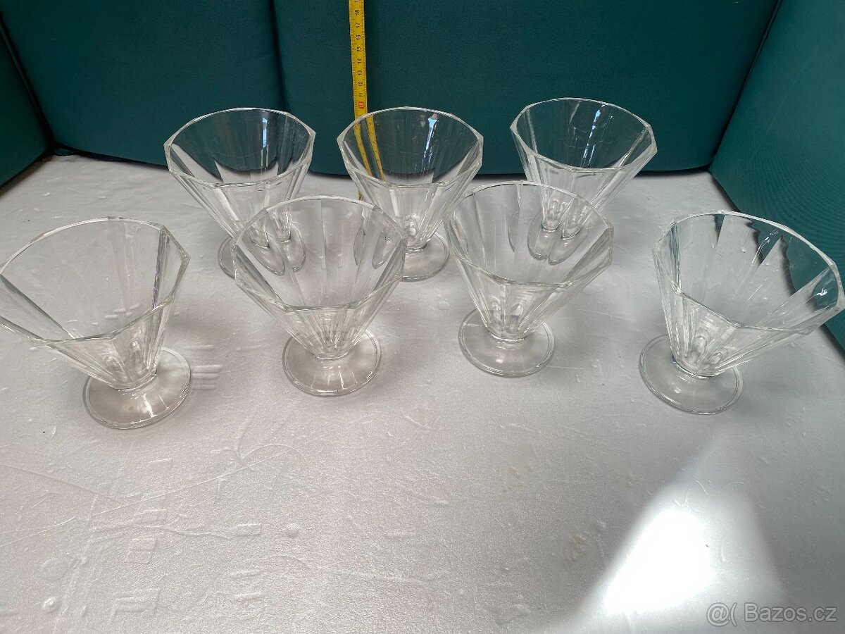 pohárků na zmrzlinu - 3