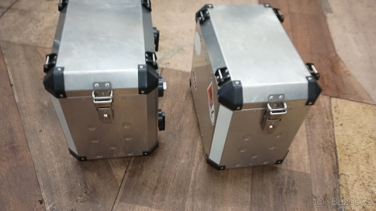 Boční hliníkové kufry - 3
