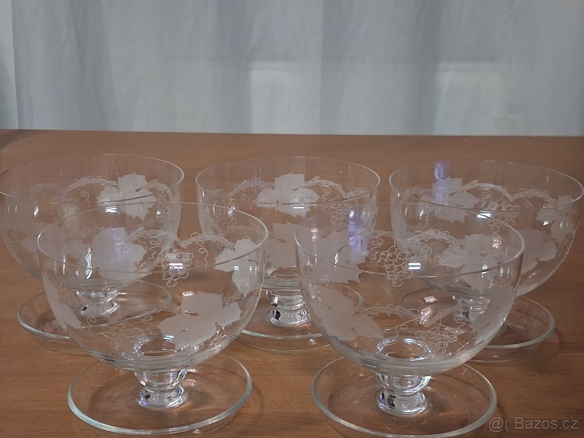 Skleněné misky na dezerty - 3