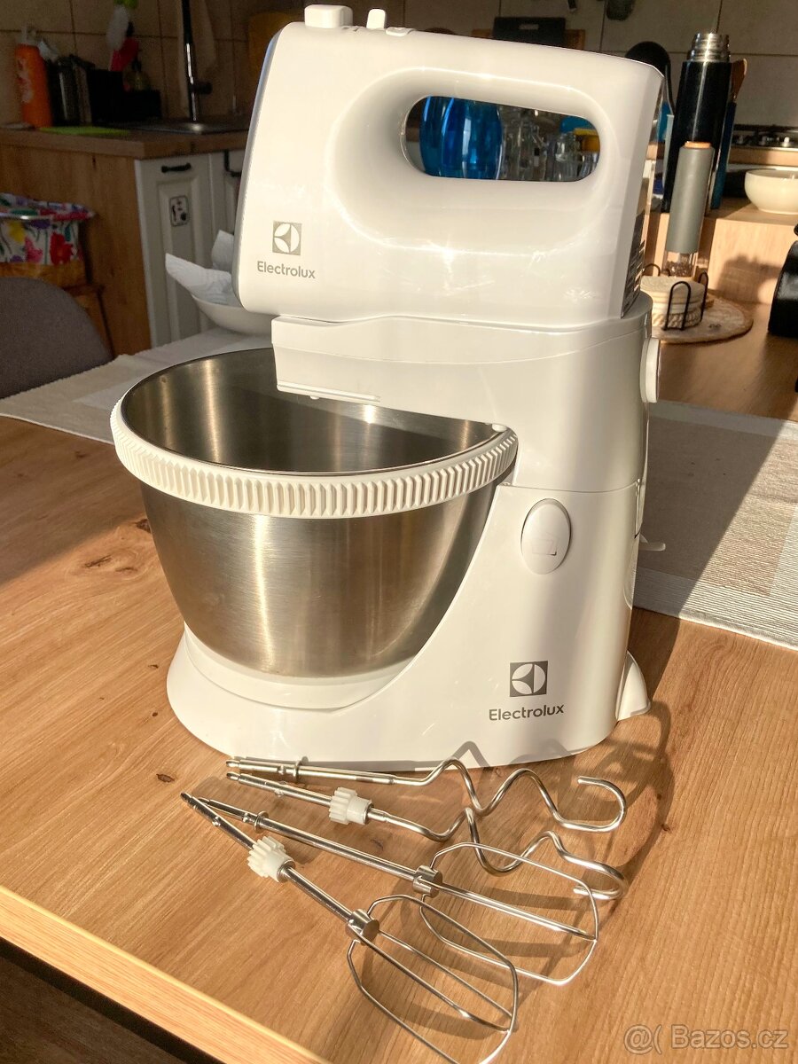 Mixér Electrolux esm3300 - 3