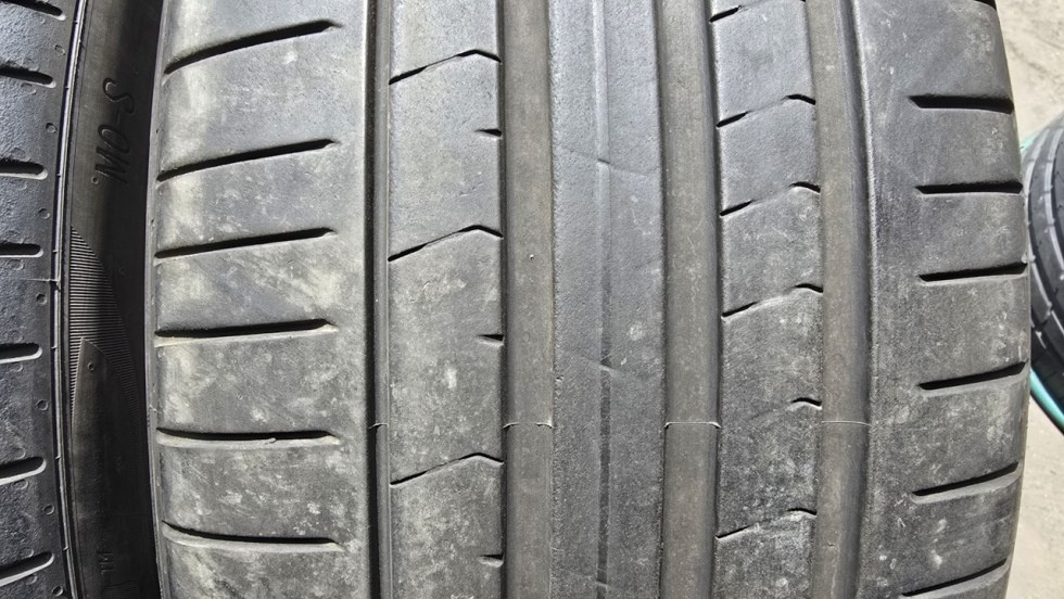 Letní pneu 265/35/21 Pirelli - 3