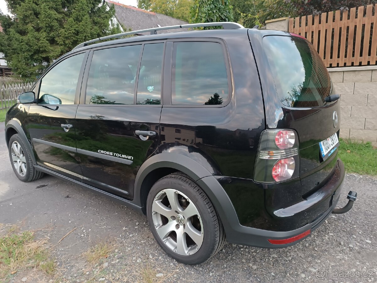 Volkswagen Touran CROSS 1.9 TDI 77 KW. 2007. - 3