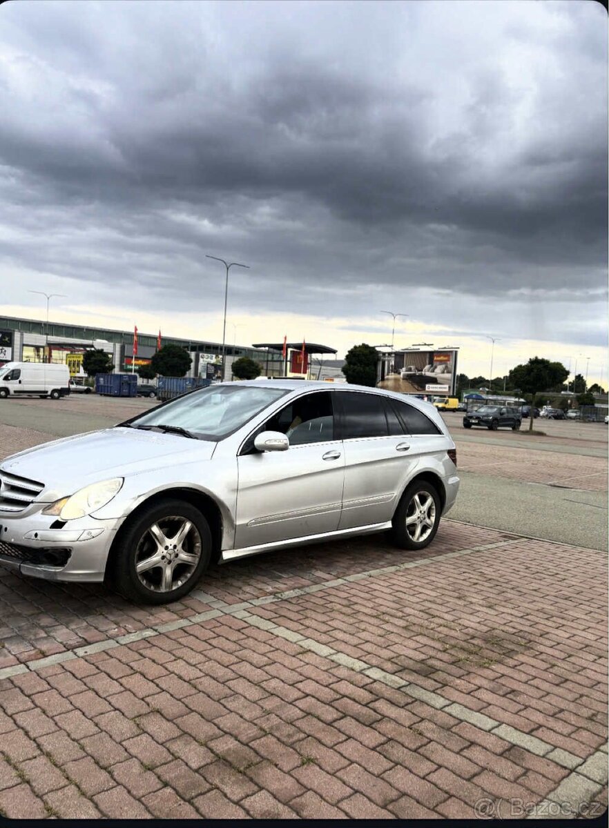 Mercedes třídy R - 3